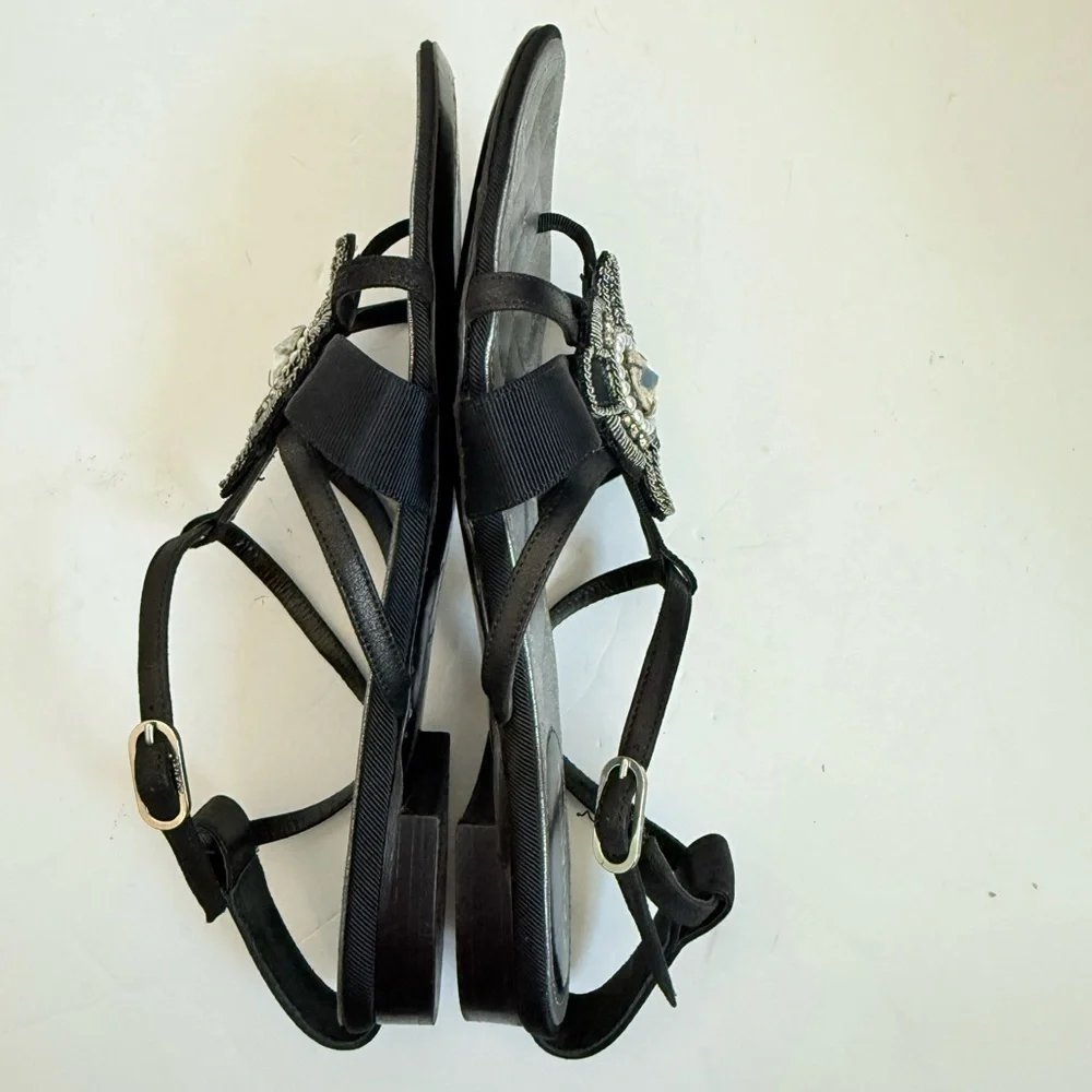 Chanel Black Metallic Grey Pearl stone embellished gladiator flat sandals EU38.5